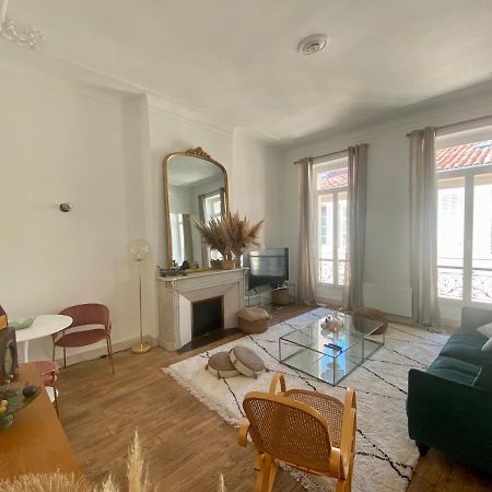 Appartement Haussmannien rue piétonne Opéra Marseille Extérieur photo