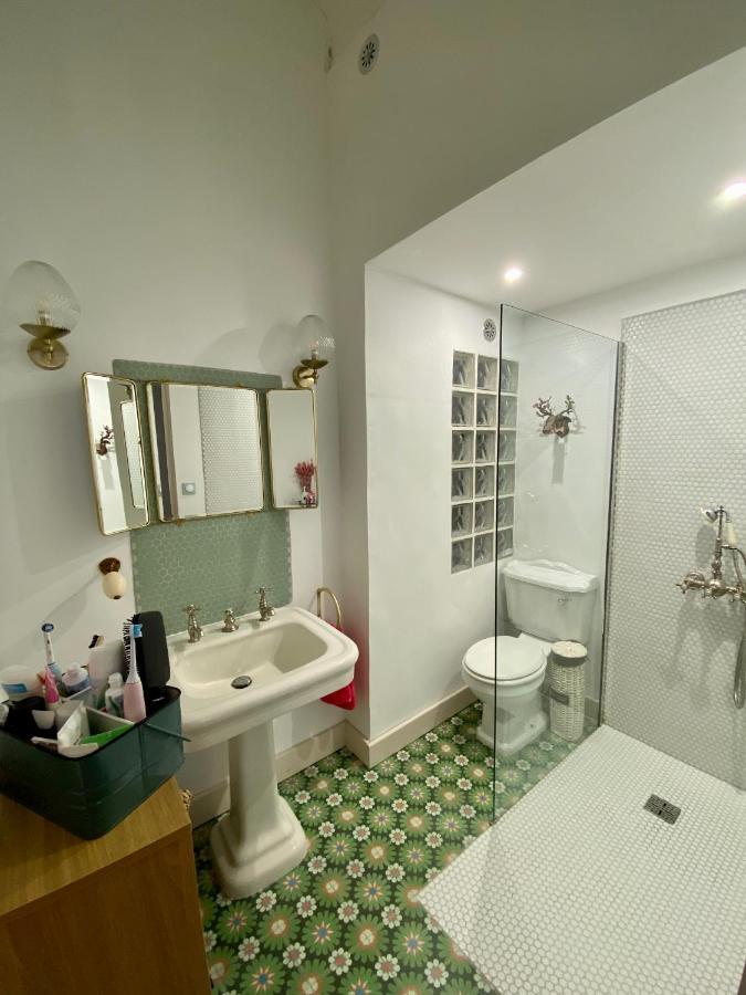 Appartement Haussmannien rue piétonne Opéra Marseille Extérieur photo